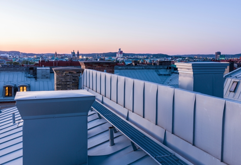 Quarterly reporting template | Intrum AB