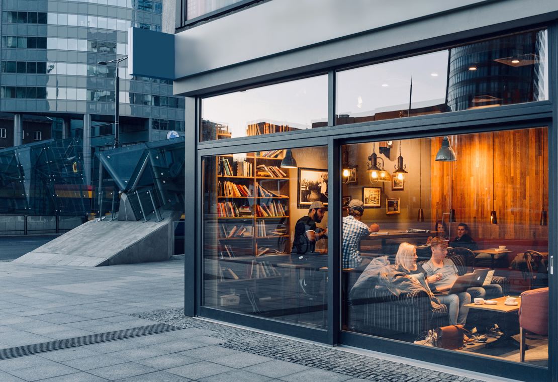 Investor relations | Intrum