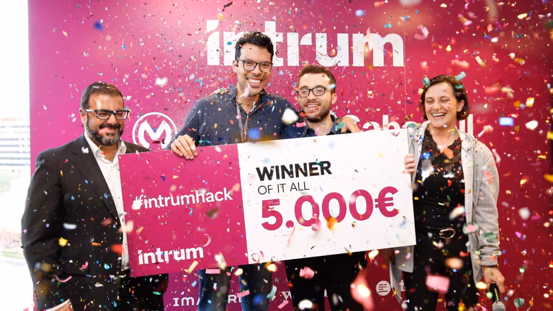 Seamless and simple stands out as winner in Intrumhack